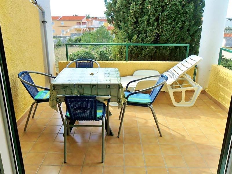 Nikola Apartment